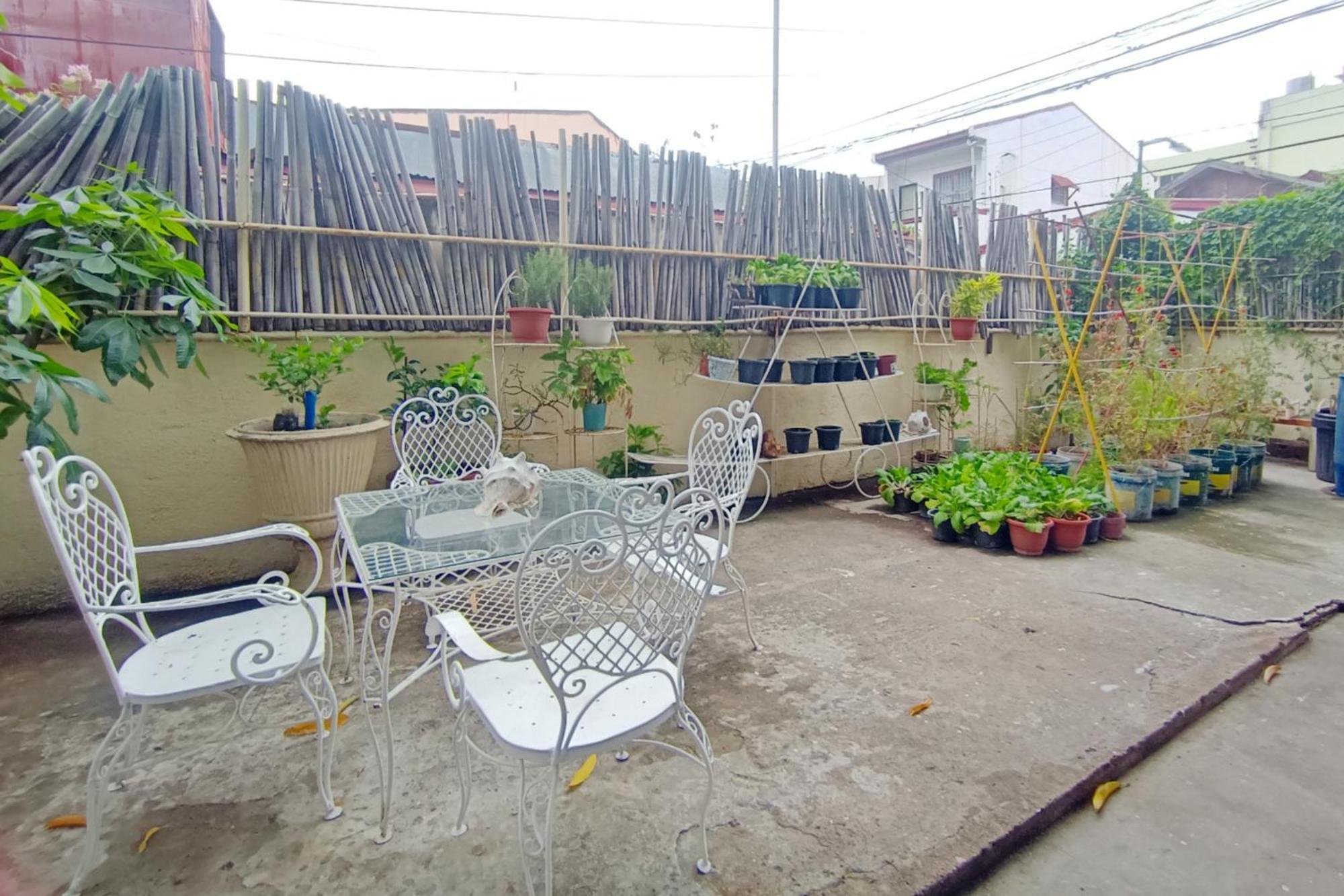 Bed And Brewhouse Sucat Bed & Breakfast Paranaque City Exterior foto